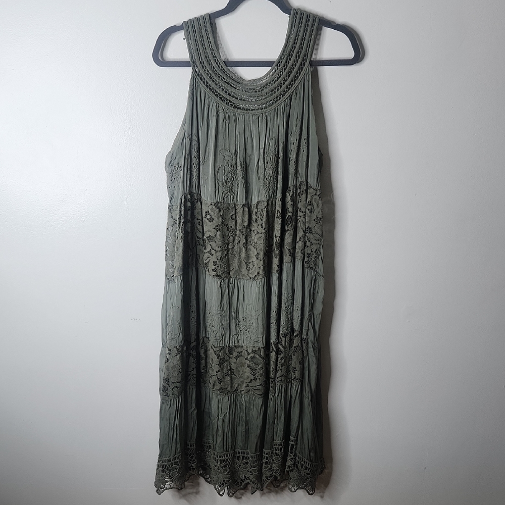 Tempo Paris Green Dress Size Medium